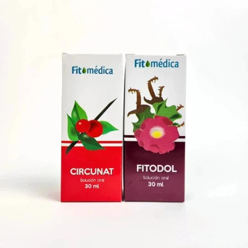 Se muestran dos medicamentos de la marca Fitomedica. A la izquierda, una caja del medicamento CIRCUNAT de 30 ml, que tiene un diseño rojo con una ilustración de una rama con hojas verdes y frutos rojos. A la derecha, una caja del medicamento FITODOL de 30 ml, con un diseño color café y una flor rosada y hojas verdes de fondo.